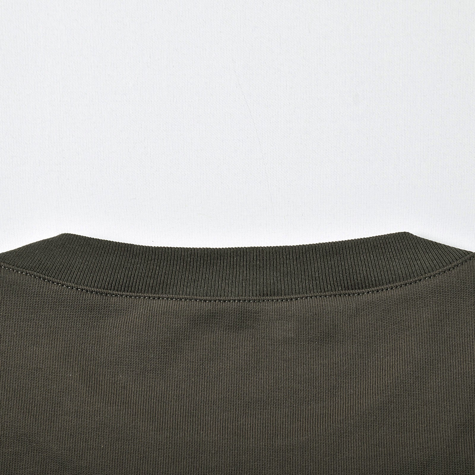Custom Men's Oversized Plain T-Shirts With Distinctive Vertical Seam