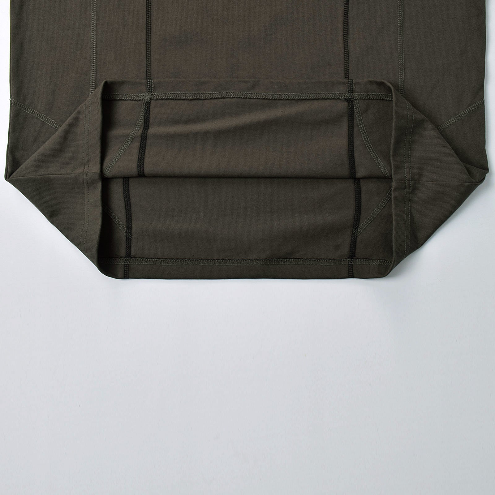 Custom Men's Oversized Plain T-Shirts With Distinctive Vertical Seam