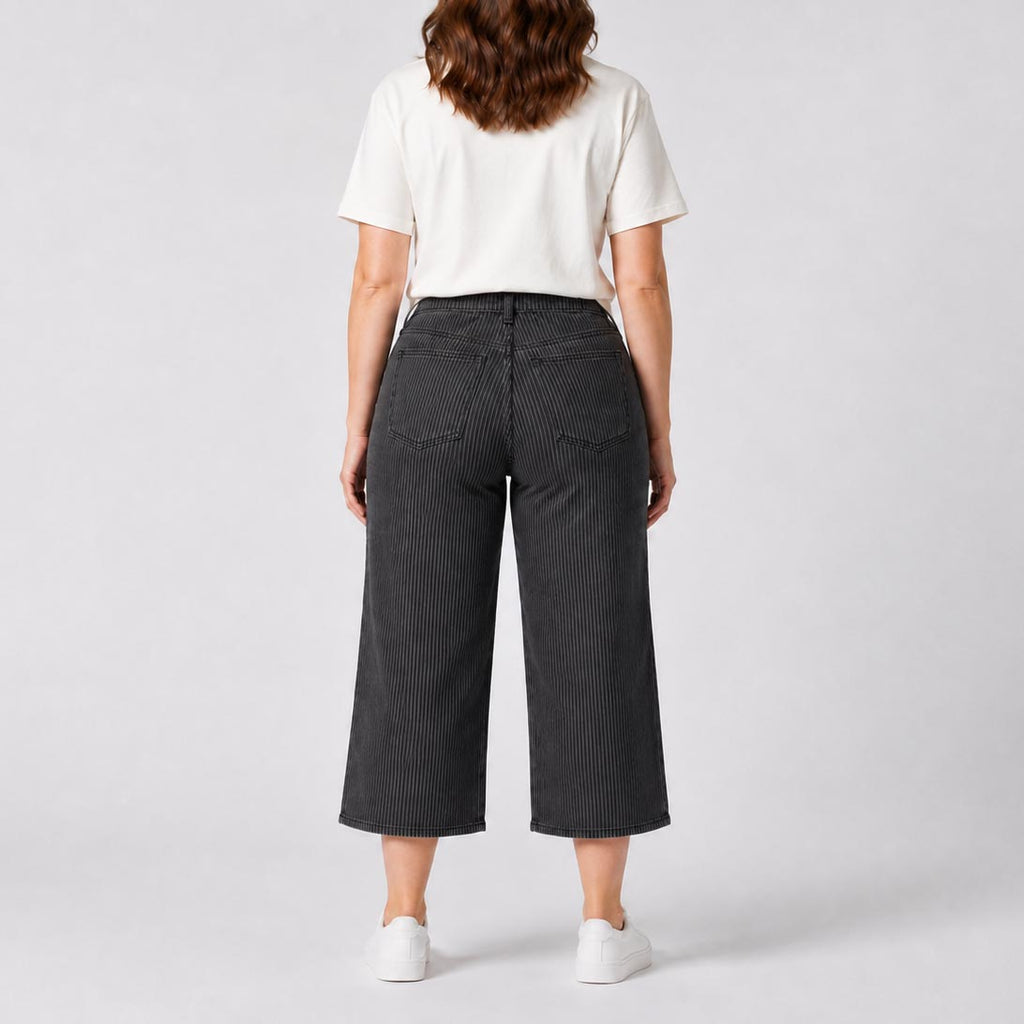 Custom Women‘s Stripe Straight Leg Fit Capri Jeans Pant