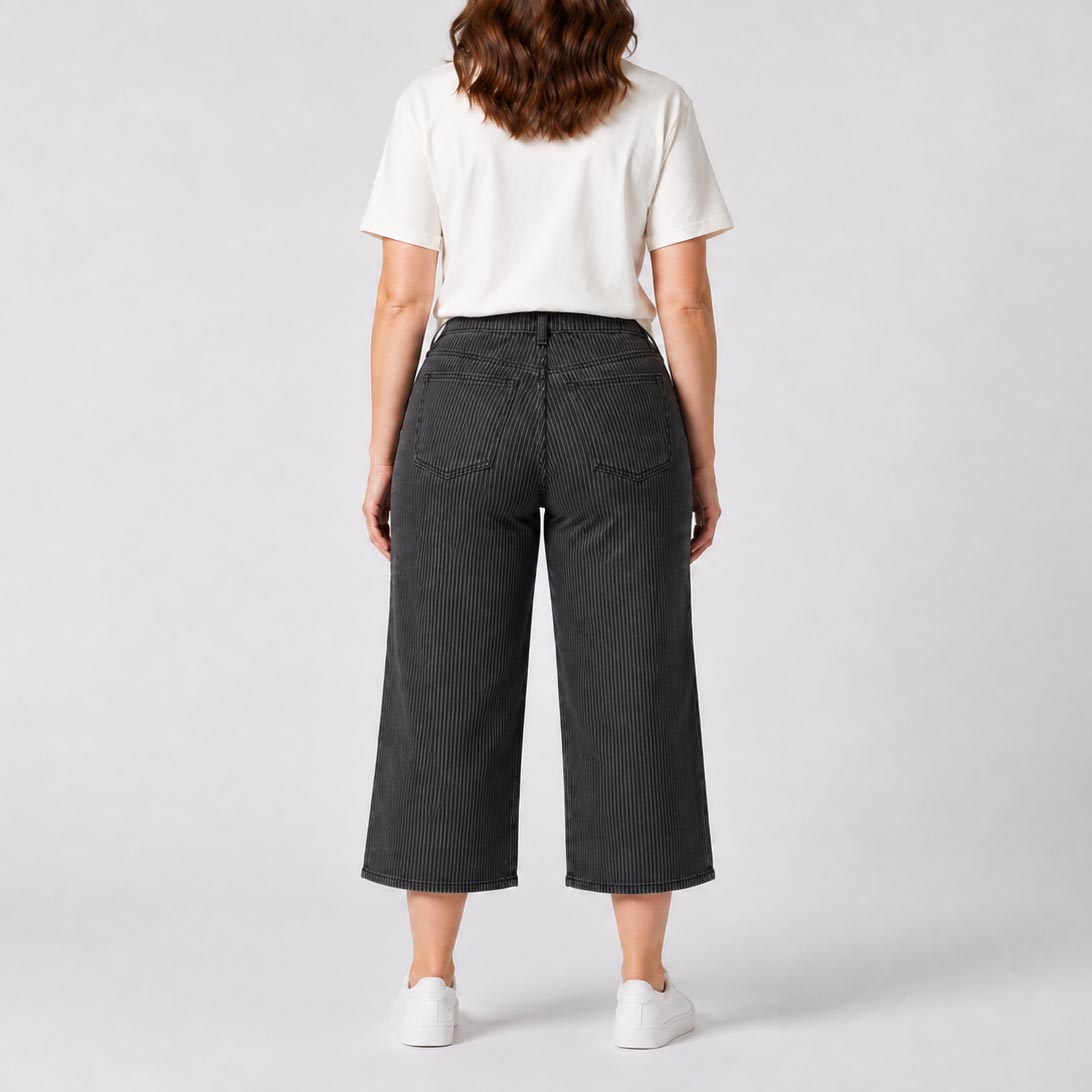 Custom Women‘s Stripe Straight Leg Fit Capri Jeans Pant
