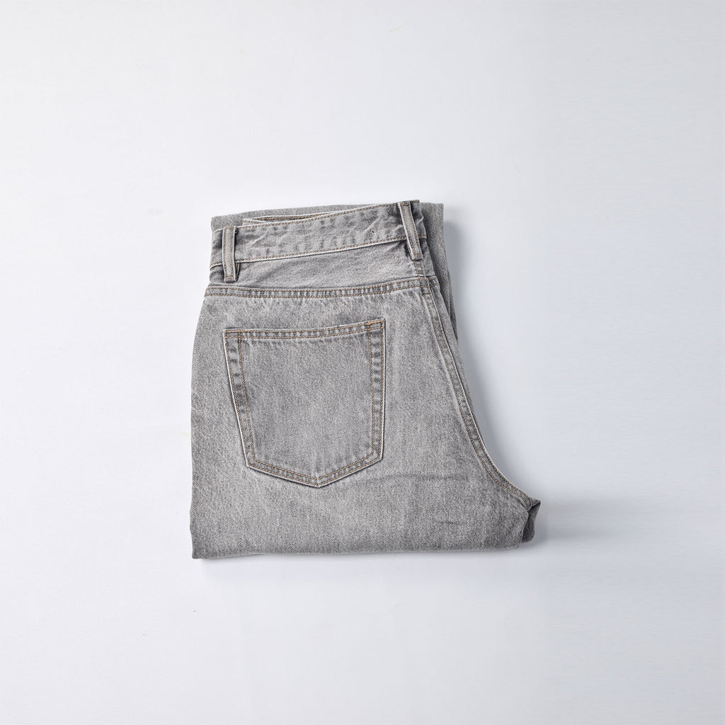 Custom Men's Grey Tapered Fit Plain Washed Jeans